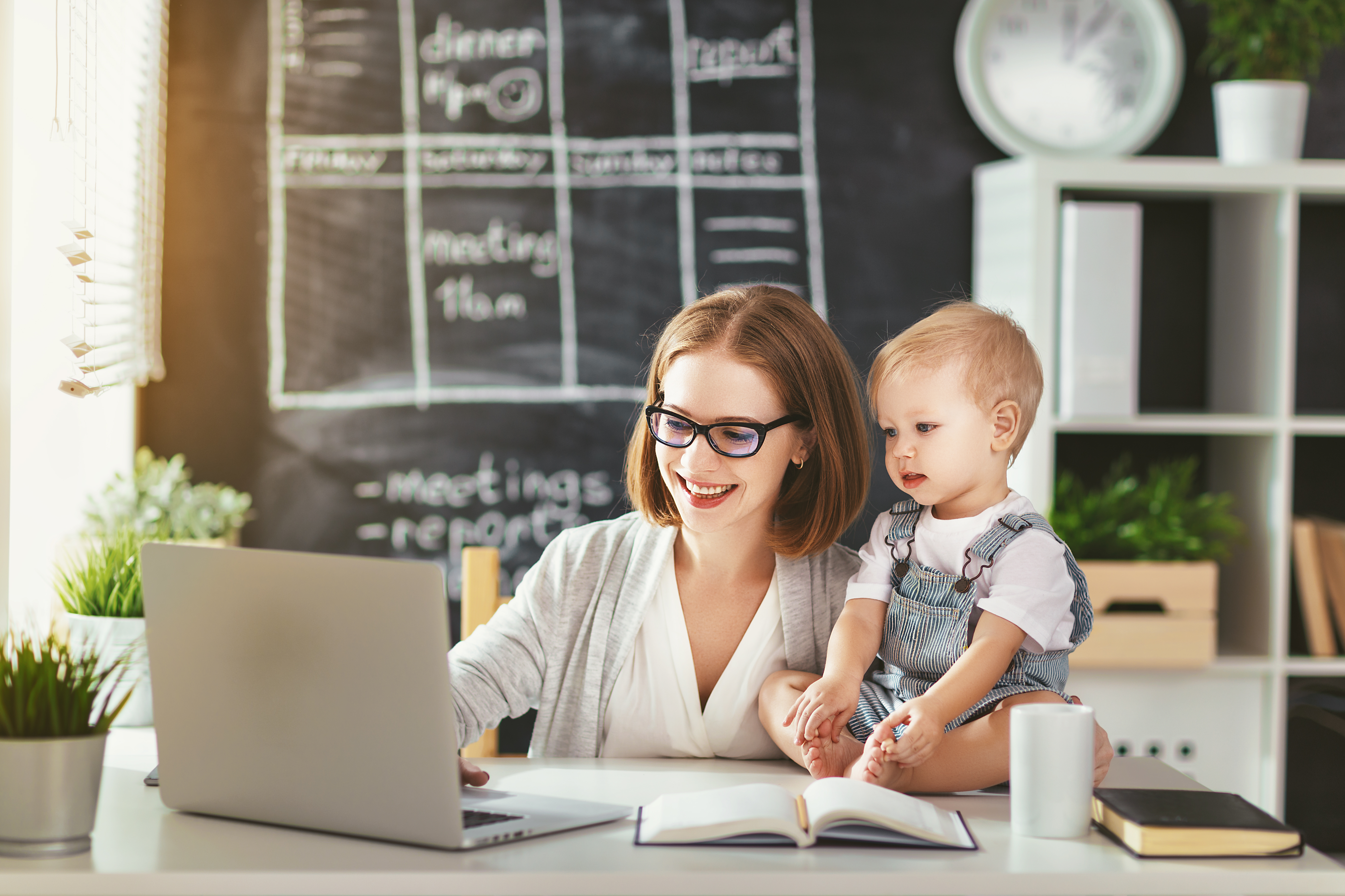 8 Tips to Keep in Mind When Designing Your Home Office